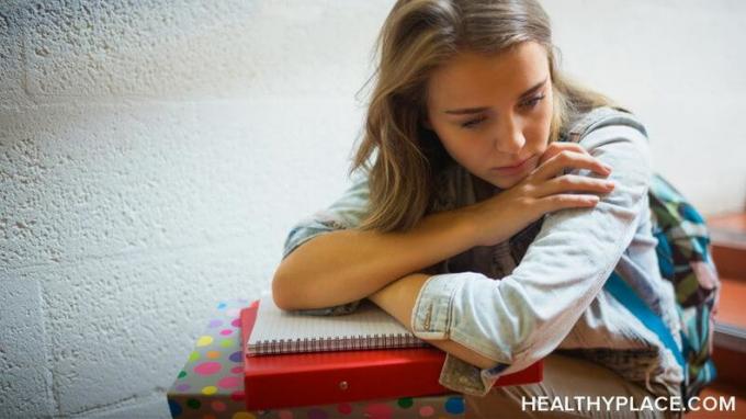 Vad är skillnaden mellan sorg och depression? Och hur kan du ta reda på om du upplever sorg eller depression. Ta reda på det här.