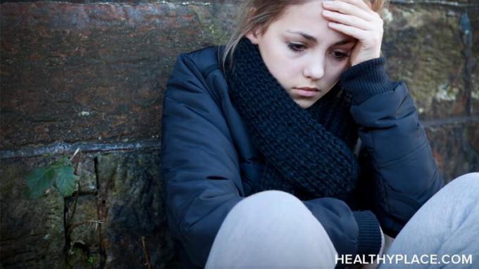 Binge ätstörning och självmord är kopplade. Ta reda på hur BED och självmord är kopplade och vilka tecken på självmord att se på på HealthyPlace.