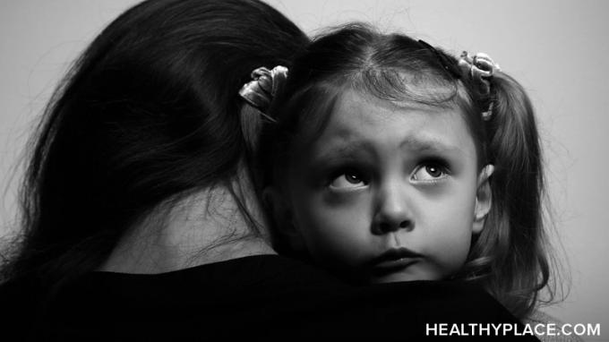 Föräldraskap med PTSD är svårt för föräldern och deras barn. Lär dig svårigheterna och effekterna på barn som sekundär PTSD plus tillgänglig hjälp, allt på HealthyPlace.