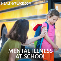 För barn och ungdomar som lever med en psykisk sjukdom kan skolan vara en mardröm. Lär dig hur du kan förbättra skolupplevelsen för barn med psykisk sjukdom. 