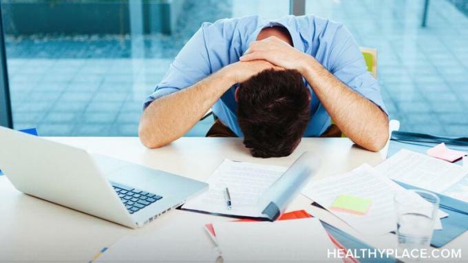 Arbetsångest kan hålla dig tillbaka. Effekterna av arbetsrelaterad ångest påverkar alla livsområden. Läs mer om orsakerna till och effekterna av arbetsångest.